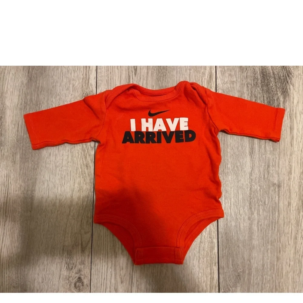 Nike Boy Onesie Bundle 0-3 Months